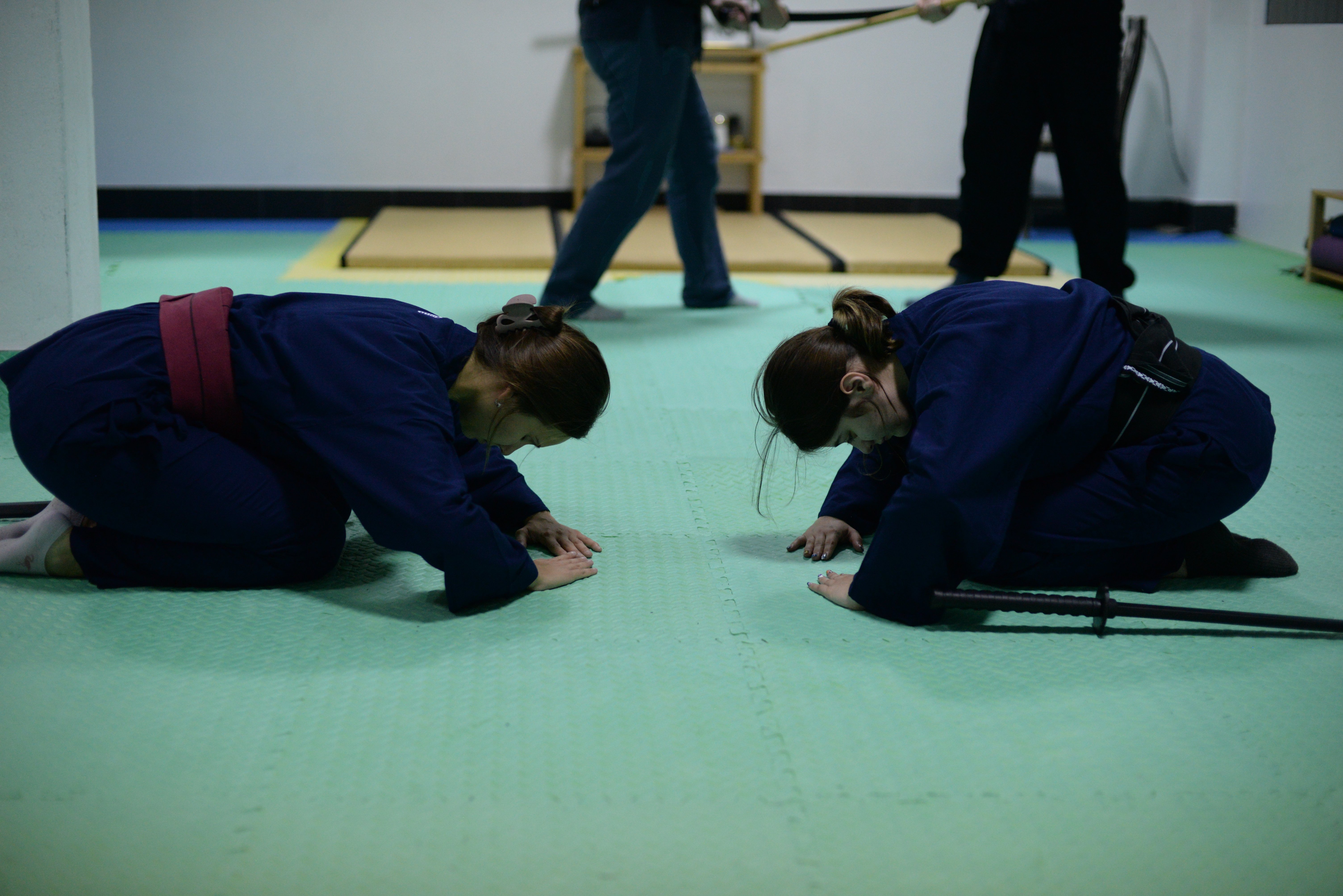person practicing kenjutsu